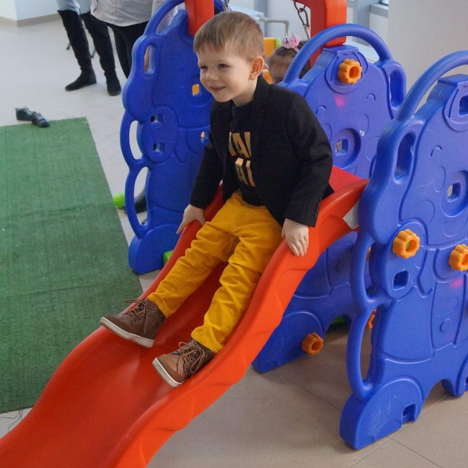 ИГРОВОЙ КОМПЛЕКС «СЛОН»